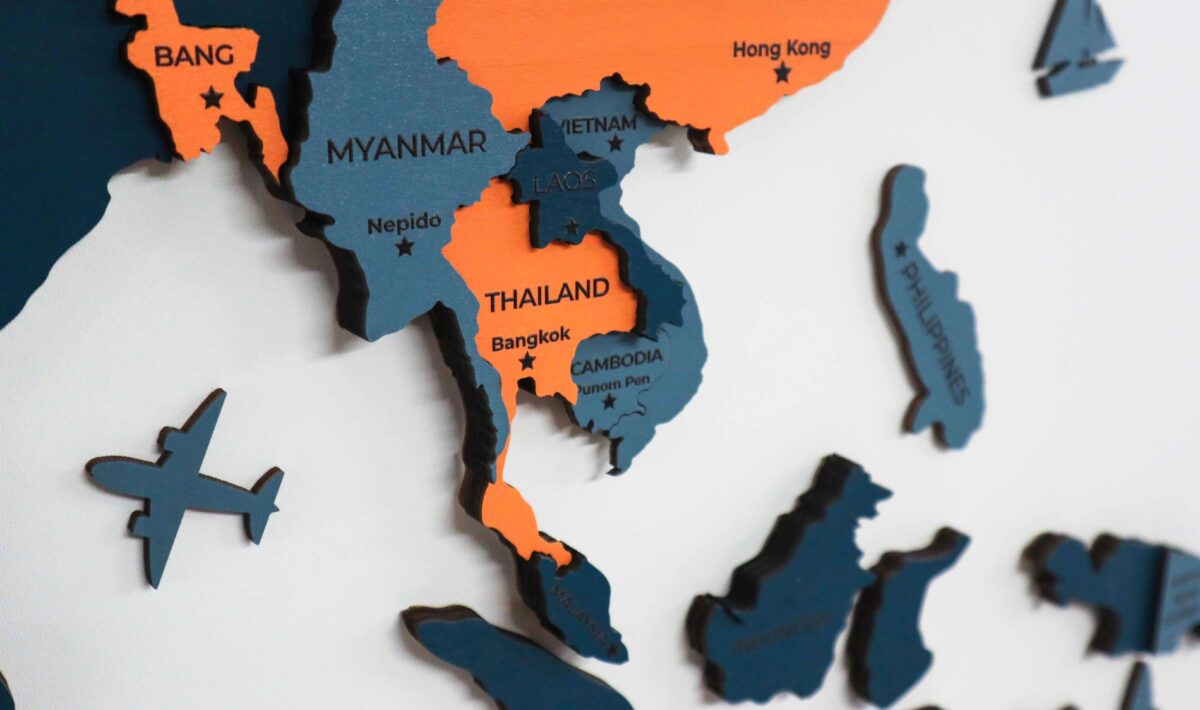 Neft Wooden World Map - Image 9